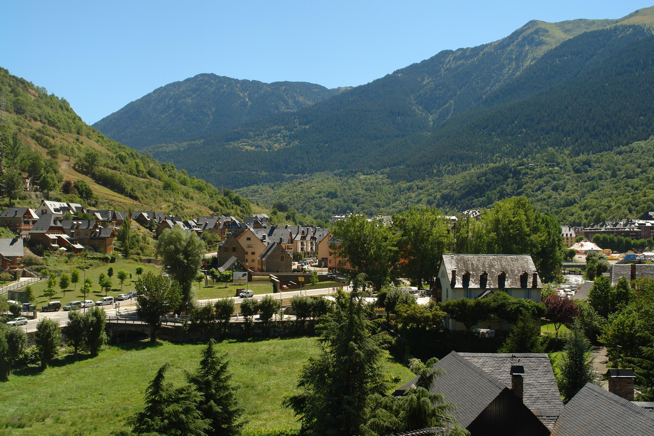 Hotel Eth Solan & Spa Vielha Exterior photo