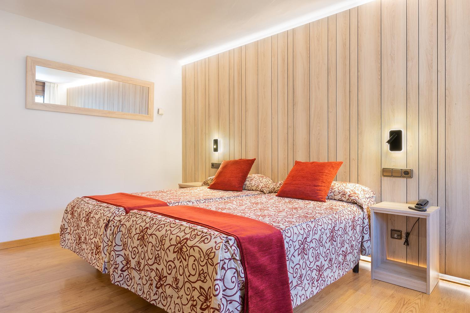 Hotel Eth Solan & Spa Vielha Exterior photo