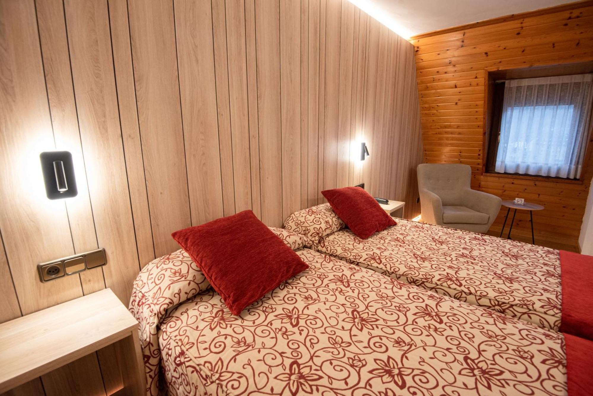 Hotel Eth Solan & Spa Vielha Exterior photo